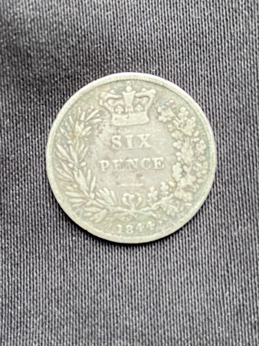 1844 victoria silver sixpence - victoria,