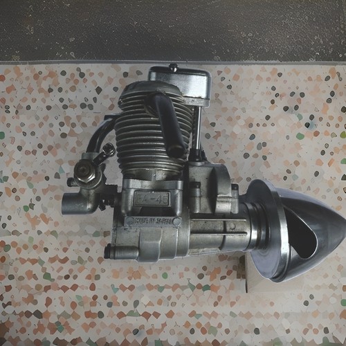 Saito fourstroke glow - 45,