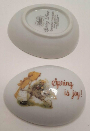 Holly hobby porcelain egg - holly,