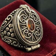Vintage/Antique Style Garnet