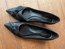 Vintage Y2K Barratts Black