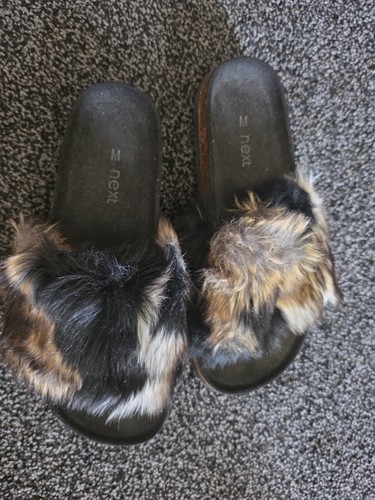 Pre owned next women fluffy - women's,