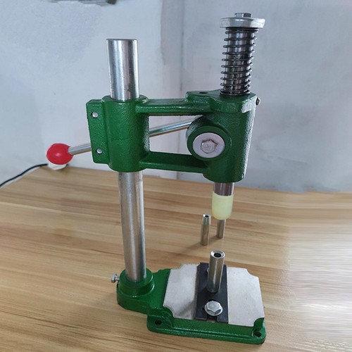 Button maker toy making - button,