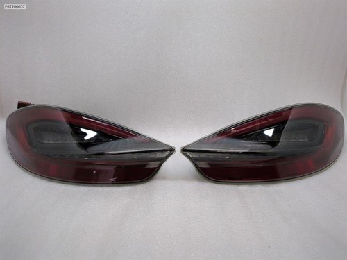 Porsche cayman 981 rear - rear, light