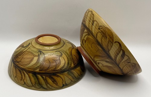 Two vintage gwili - gwili, pottery