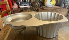Nordic Ware The Great Cup Cake