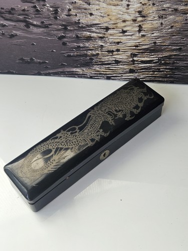Japanese lacquer dragon box - lacquer,