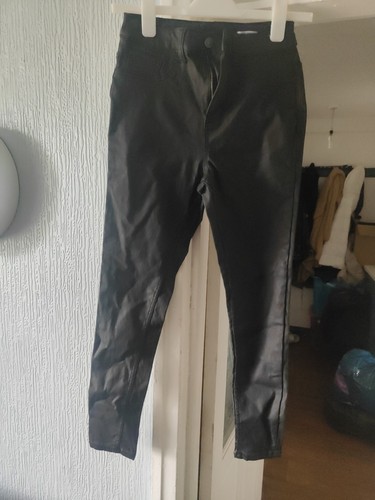 Unwanted gift size 10 - a,