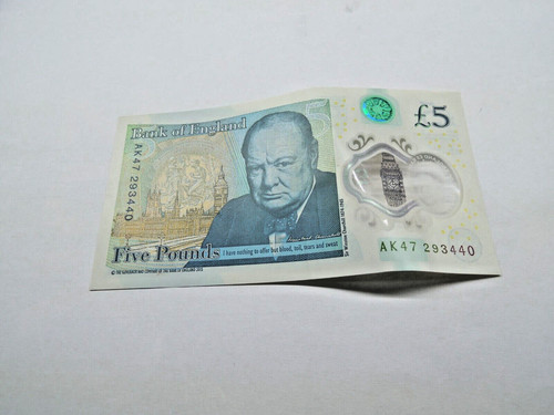 New five pounds - new, note
