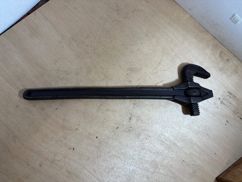 Vintage little giant - 18'',