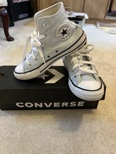 Converse Youth High Tope  Size 1 Eur 33 Light Blue Canvas Trainers