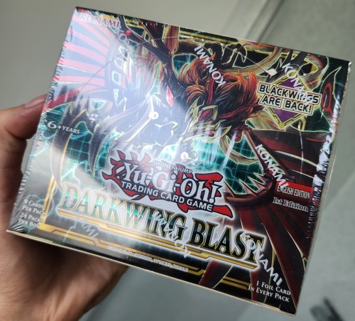 Darkwing blast - yu-gi-oh!,