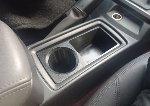 Volvo c30 cup holder storage - holder,