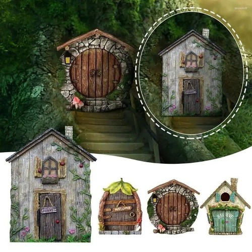 Miniature fairy door - fairy,