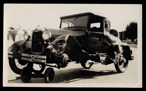 Car crash ford model - car,