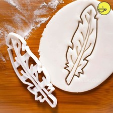 Feather cookie cutter | Quill Feathers dream catcher dreamcatcher biscuit