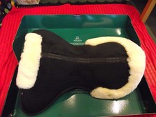 Acavallo sheepskin black Half