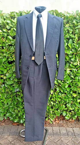Vintage 1973 sydney fox - vintage,