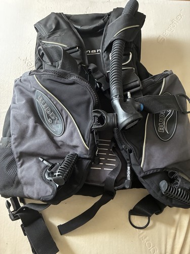 Valves scuba diving buddy - valves,