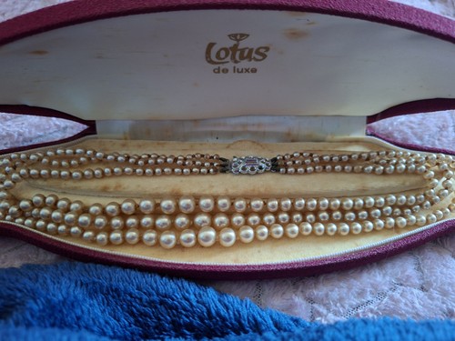 Lotus simulated pearl necklace - lotus,