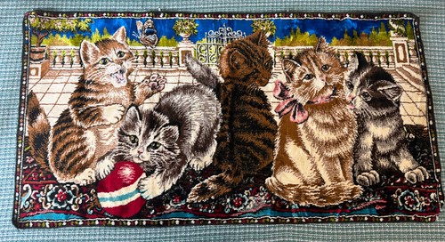 Rare red ball yarn cat - ball,