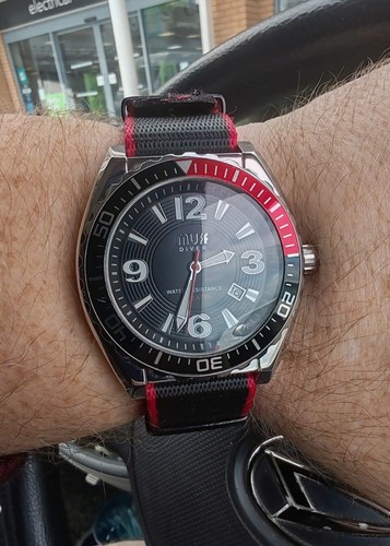 Muff diver 100m - "muff, dive
