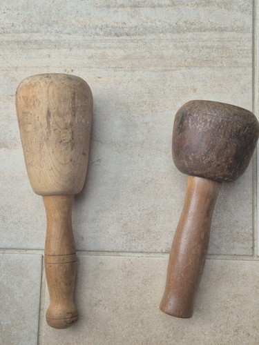 Pair stone masons carving - pair,