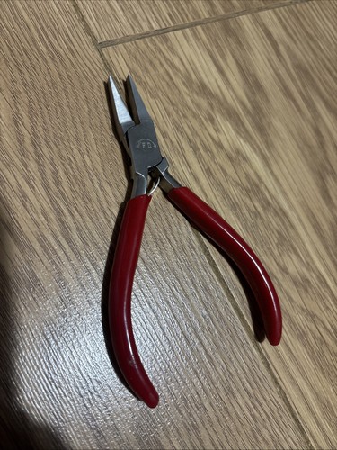 High quality flat nose pliers - high,