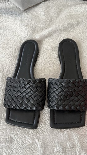 Bottega veneta slides size - bottega,