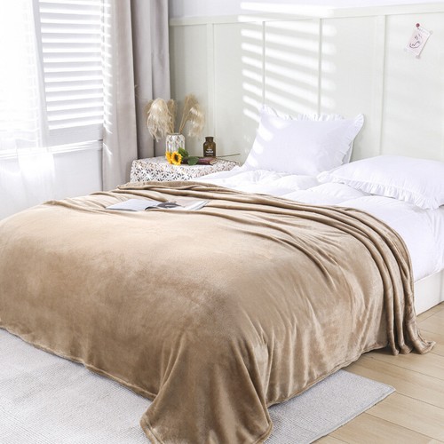 Faux fur throw - faux,