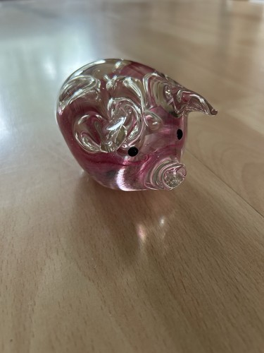 Glass pig - glass,