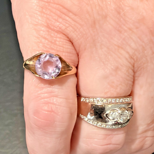 Pretty solitaire ring 9ct - solitaire,