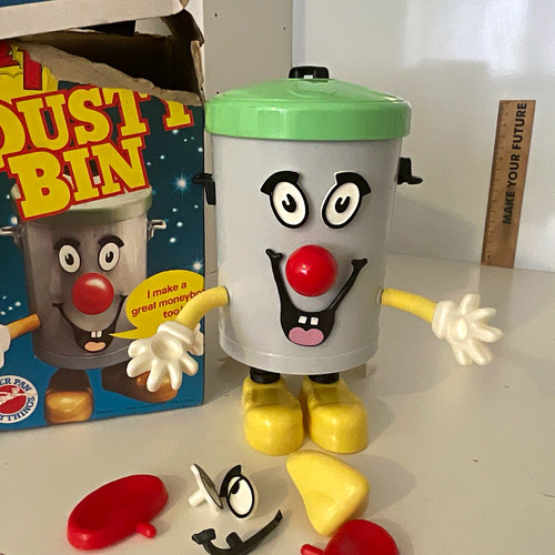 Peter pan playthings 321 - pan, dusty