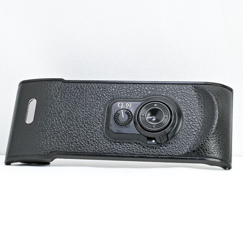 Near mint genuine nikon - near,
