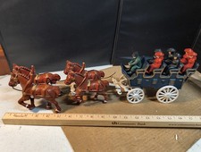 Stagecoach horse drawn - stagecoach,