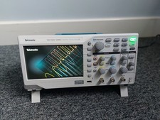 Tektronix digital oscilloscope - tektronix,