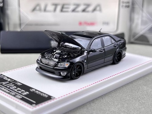 Black altezza rs200 - 1:64,