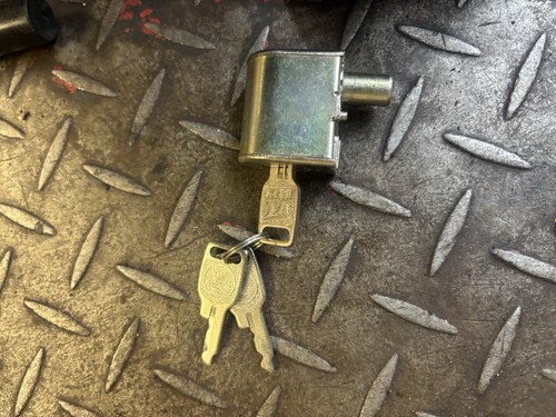 New early honda steering lock - new,