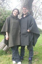 100 wool hooded blanket - 100%,