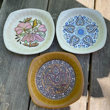 3 different Vintage Royal