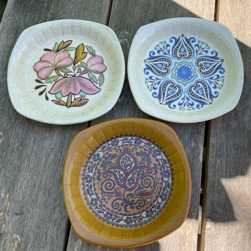 Different vintage royal - vintage,