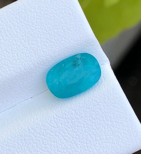 Carat natural greenish - natural,