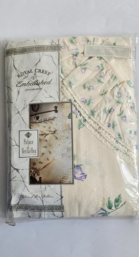 Vintage royal crest - vintage,