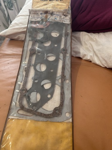 New hillman avenger head - hillman,