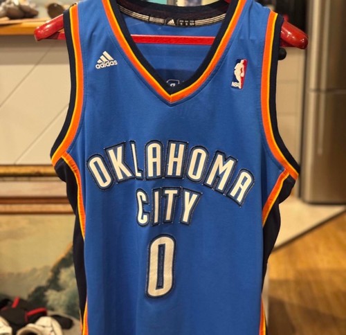 Oklahama city thunder - thunder, jersey