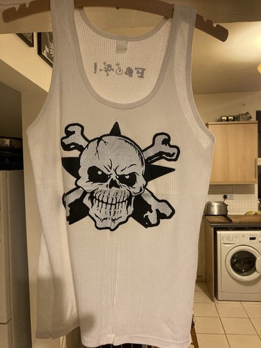 Mens skull and crossbones wife - and,