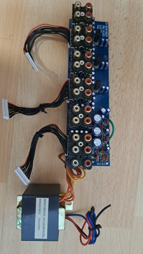 Behringer djx700 input output - ,