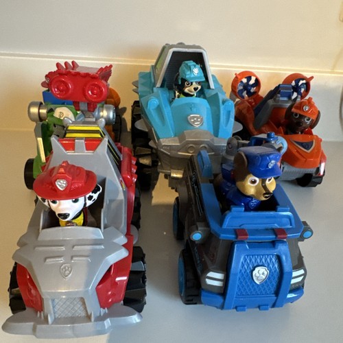 Paw patrol toys bundle figures - toys,