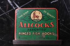 ANTIQUE ALLCOCKS RINGED FISH HOOK TIN & HOOKS FISHING VINTAGE TACKLE