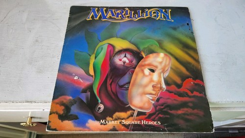 Marillion market square - -,
